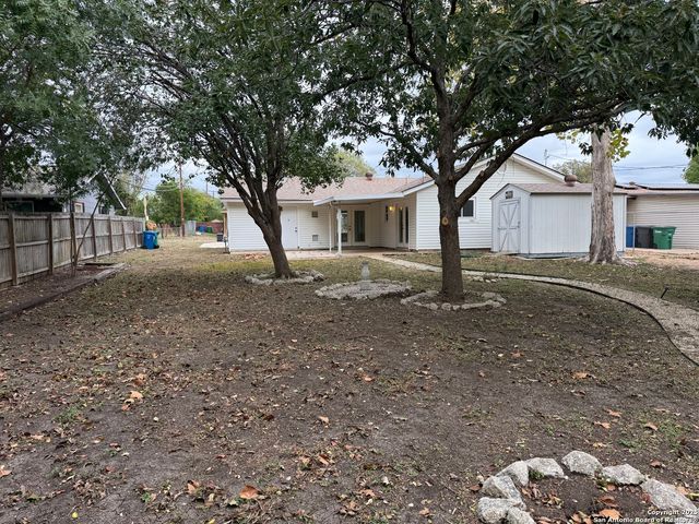 7258 Hickory Grove, San Antonio, TX 78227