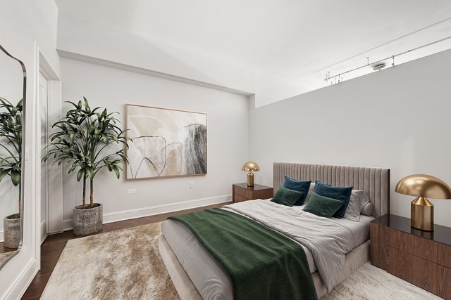 850 N Lake Shore Drive 402, Chicago, IL 60611