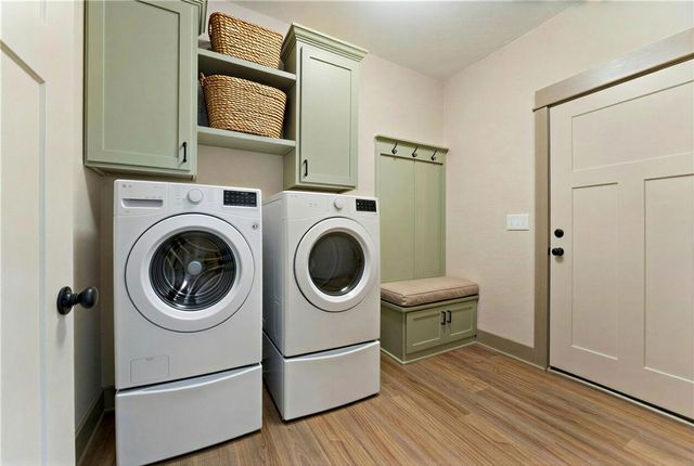 526 B S Bibb Street, Westminster, SC 29693