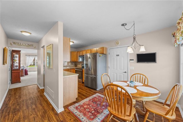 27 Kirkdale Circle, Greece, NY 14612