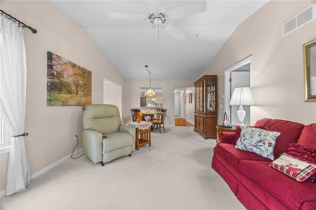 27 Kirkdale Circle, Greece, NY 14612