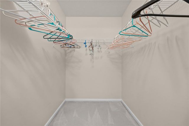 27 Kirkdale Circle, Greece, NY 14612