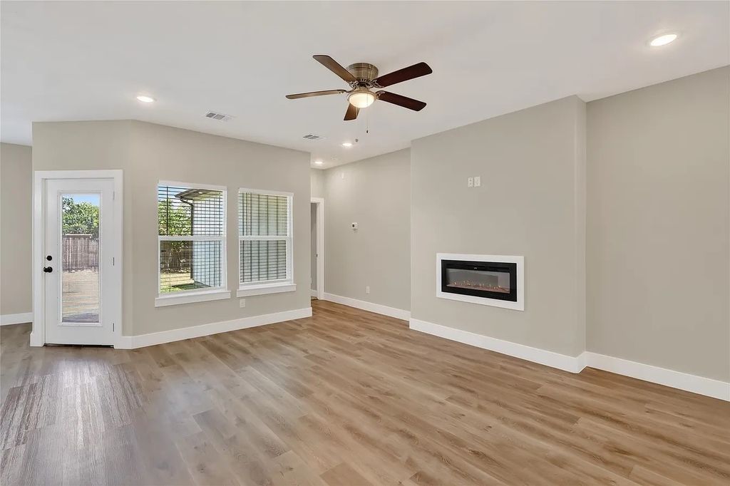 3208 31st Street, Fort Worth, TX 76106 — photo 4