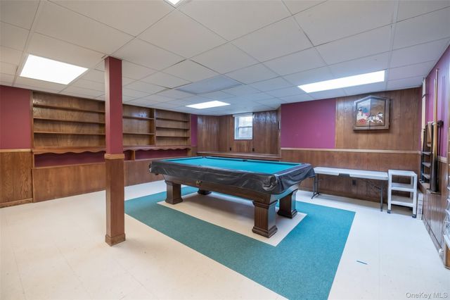186 Voorhis Avenue, Rockville Centre, NY 11570