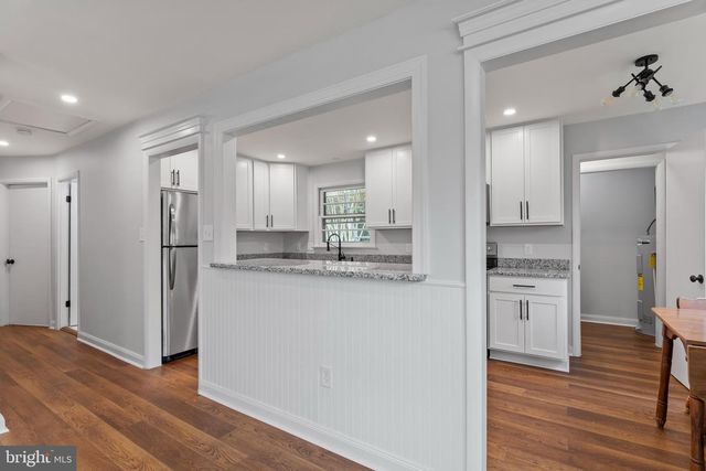 405 POWELL ST, Fredericksburg, VA 22408