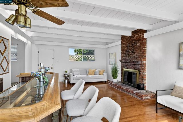 15274 15274 Laverne Dr, San Leandro, CA 94579