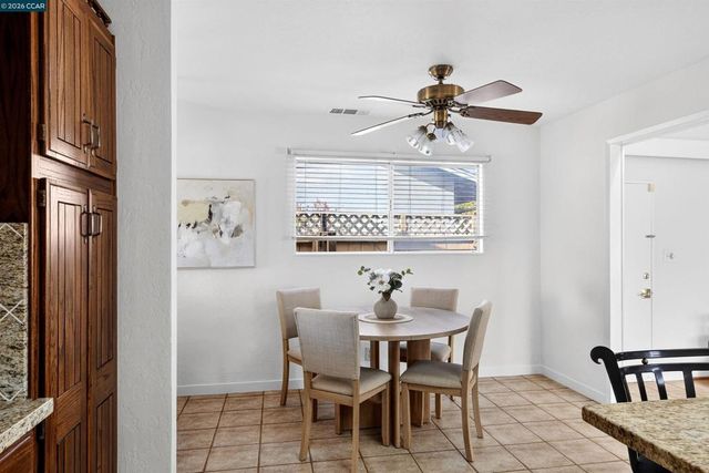 15274 15274 Laverne Dr, San Leandro, CA 94579