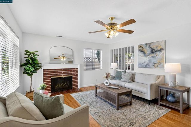 15274 15274 Laverne Dr, San Leandro, CA 94579