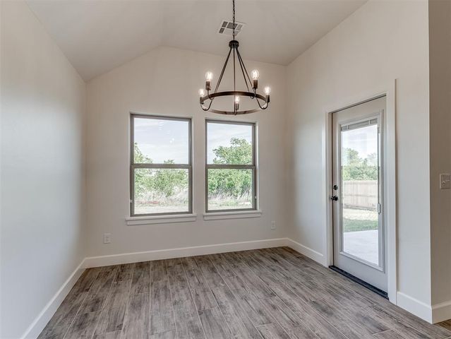 12417 Dolche Vita Drive, Yukon, OK 73099