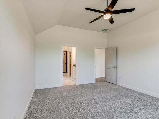 12417 Dolche Vita Drive, Yukon, OK 73099
