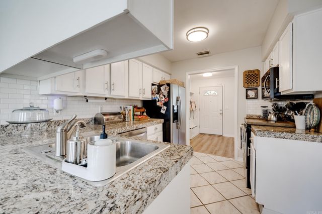 2445 Sharpe Circle, Conway, AR 72034