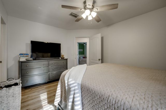 2445 Sharpe Circle, Conway, AR 72034