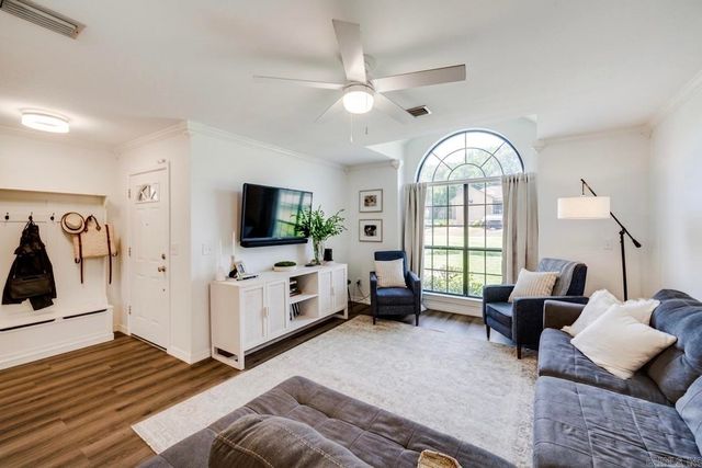 2445 Sharpe Circle, Conway, AR 72034