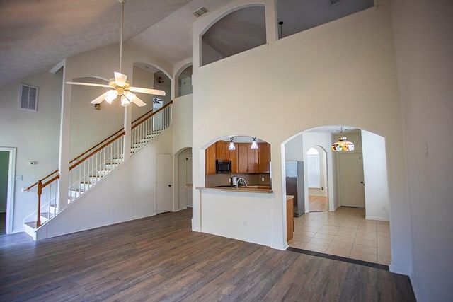 21926 Crestworth Lane, Katy, TX 77449