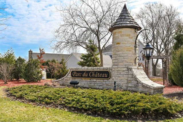 18220 Colline Vue BOULEVARD, Brookfield, WI 53045