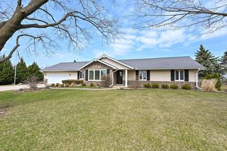 18220 Colline Vue BOULEVARD, Brookfield, WI 53045