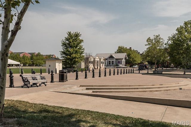 3616 Starkville Street, St Charles, MO 63301