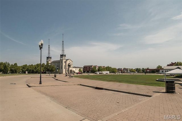 3616 Starkville Street, St Charles, MO 63301