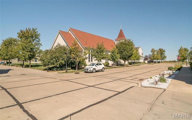 3616 Starkville Street, St Charles, MO 63301