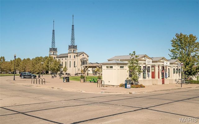 3616 Starkville Street, St Charles, MO 63301