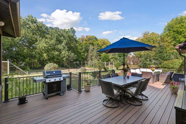 8436 Wildwood Avenue, Minnetrista, MN 55375