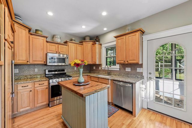 8436 Wildwood Avenue, Minnetrista, MN 55375