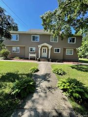 62 Wheeler Road A, Central Islip, NY 11722