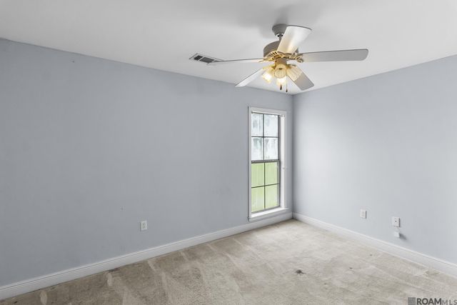 37156 Whitestone Ave, Geismar, LA 70734