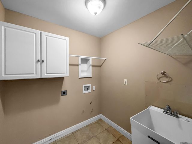 37156 Whitestone Ave, Geismar, LA 70734