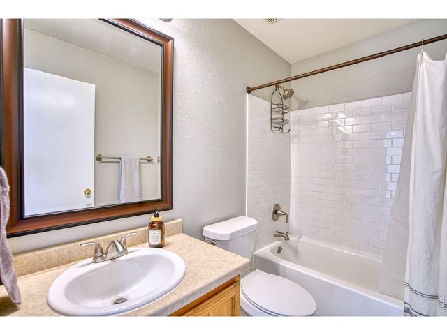 11316 Deerfield Dr, Firestone, CO 80504