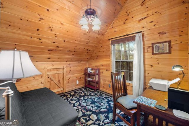 148 Dream Cove Road, Blue Ridge, GA 30513