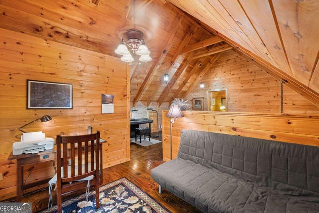 148 Dream Cove Road, Blue Ridge, GA 30513