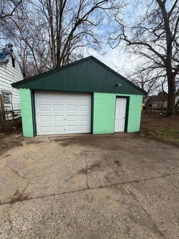 3208 9th Street, Muskegon, MI 49444