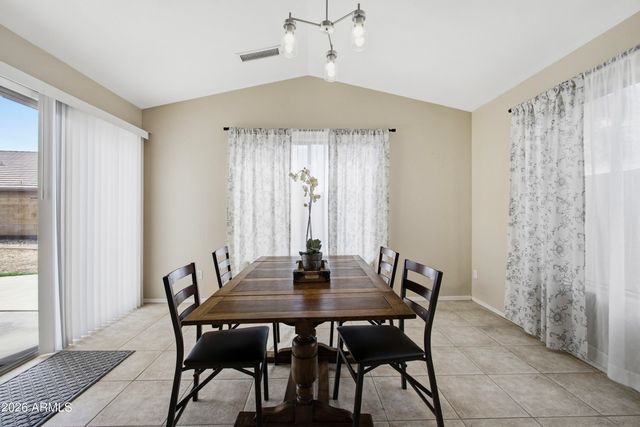 8637 W APACHE Street, Tolleson, AZ 85353