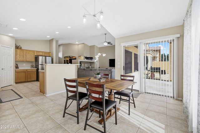 8637 W APACHE Street, Tolleson, AZ 85353