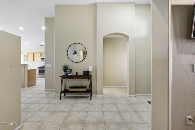 8637 W APACHE Street, Tolleson, AZ 85353