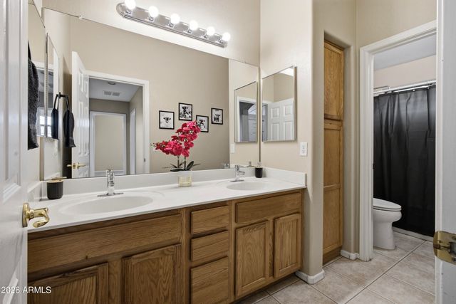 8637 W APACHE Street, Tolleson, AZ 85353