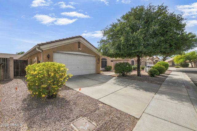 8637 W APACHE Street, Tolleson, AZ 85353