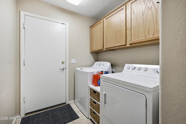 8637 W APACHE Street, Tolleson, AZ 85353