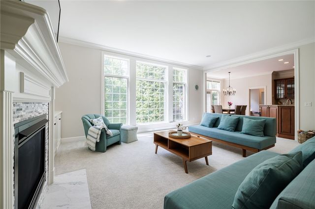 9 Harvest Glen, Pittsford, NY 14534