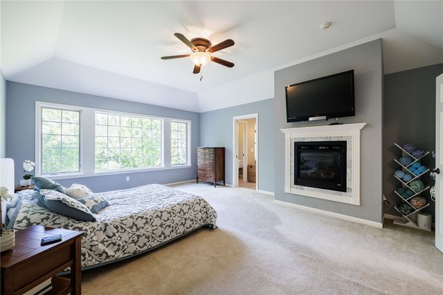 9 Harvest Glen, Pittsford, NY 14534