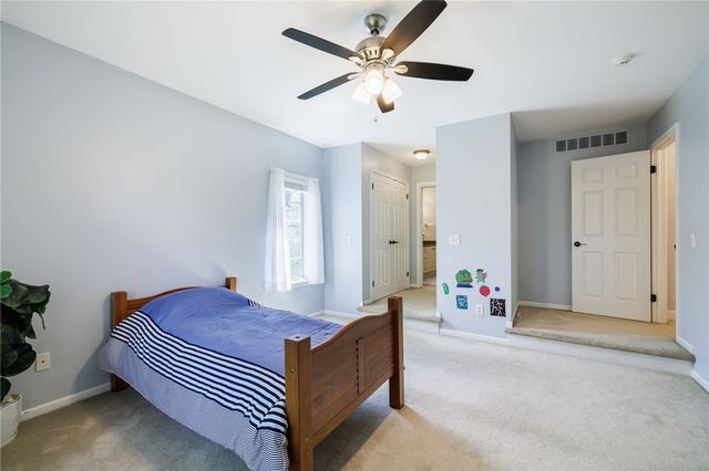 9 Harvest Glen, Pittsford, NY 14534