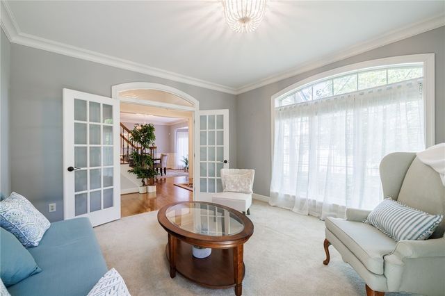 9 Harvest Glen, Pittsford, NY 14534