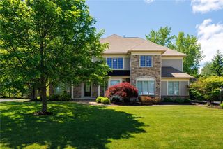 9 Harvest Glen, Pittsford, NY 14534