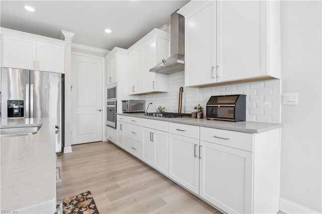 301 St. Andrews, Smithfield, VA 23430