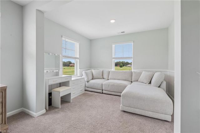 301 St. Andrews, Smithfield, VA 23430