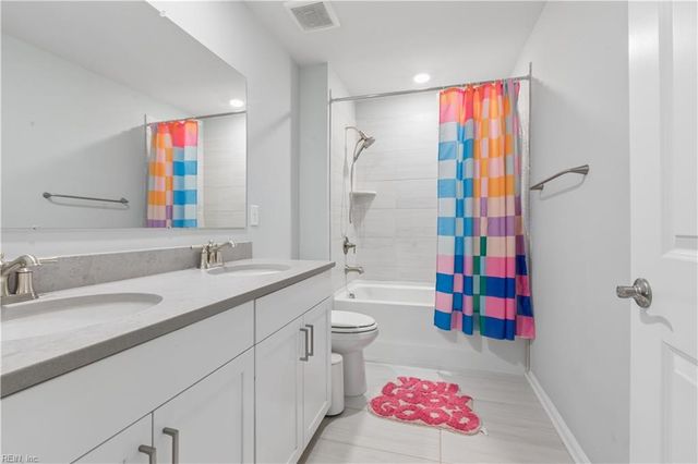 301 St. Andrews, Smithfield, VA 23430