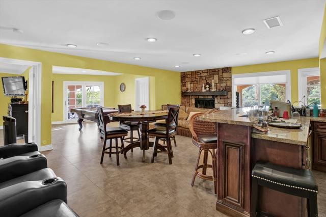 2440 Los Alisos, Fallbrook, CA 92028