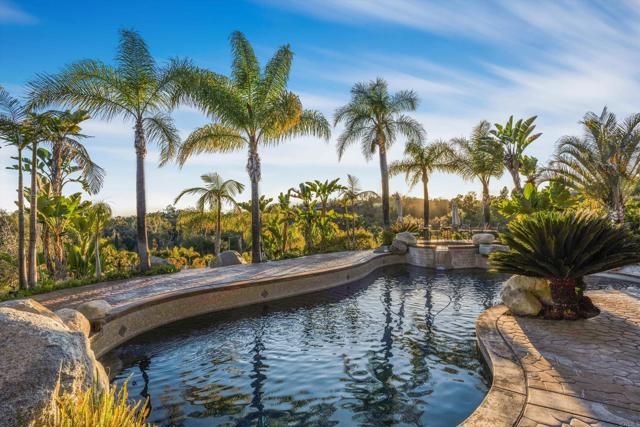 2440 Los Alisos, Fallbrook, CA 92028