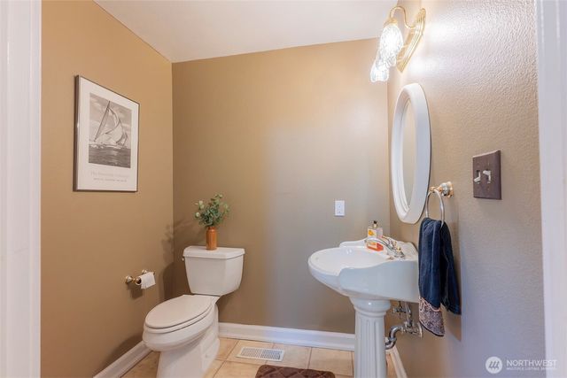 415 Rose Way, Everett, WA 98203